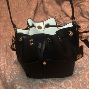 Authentic Michael Kors pocket book